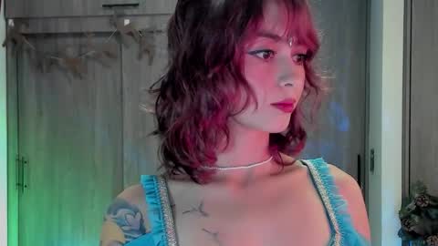 Leyla online show from 16, 12, 2025