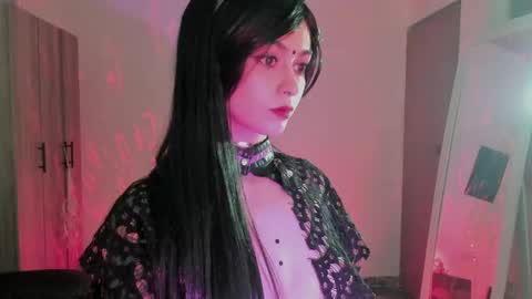 Leyla online show from 11, 4, 2026