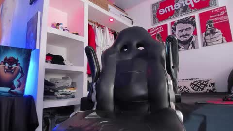 Tht BOSS Eren online show from 16, 11, 2025