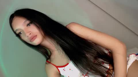 Snapshot of eres_guapa chatting on 7, 2, 2025 Elisa online show from 7, 2, 2025