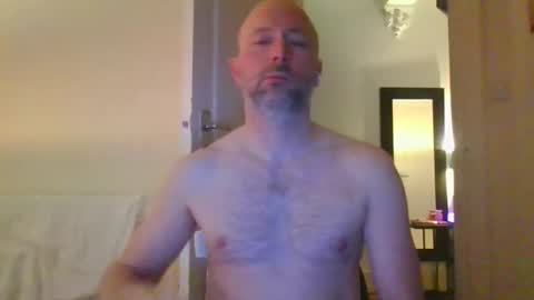 eric334418 online show from 12, 1, 2026