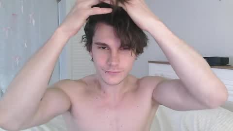 Eric Crush online show from 8, 4, 2026