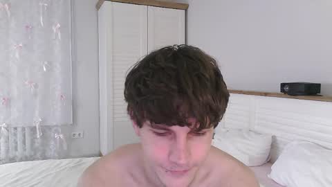 Snapshot of eric_crush chatting on 20, 4, 2026 Eric Crush online show from 20, 4, 2026