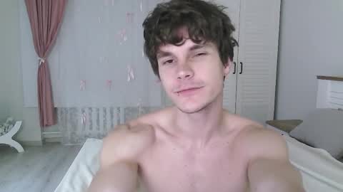 Snapshot of eric_crush chatting on 31, 5, 2026 Eric Crush online show from 31, 5, 2026