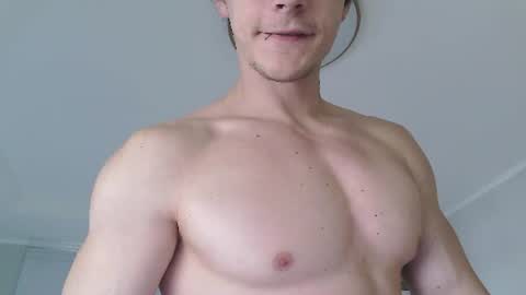 Snapshot of eric_crush chatting on 17, 6, 2026 Eric Crush online show from 17, 6, 2026