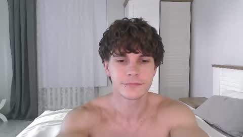 Snapshot of eric_crush chatting on 25, 6, 2026 Eric Crush online show from 25, 6, 2026