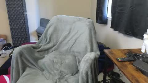 Snapshot of erica_cherry chatting on 17, 5, 2026 Erica online show from 17, 5, 2026