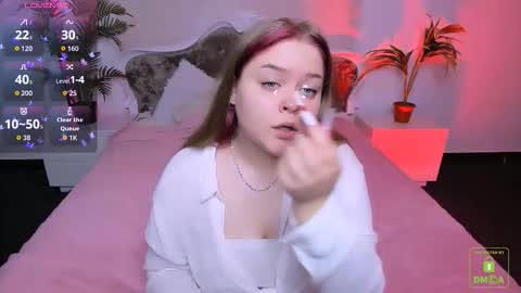 erica_love_ online show from 5, 10, 2025