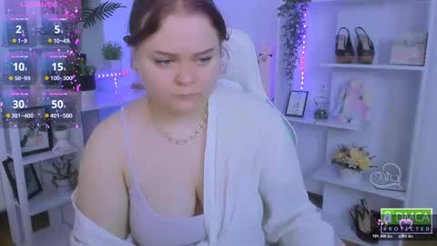 erica_love_ online show from 18, 12, 2025