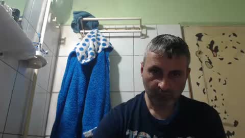 Snapshot of ericboy32 chatting on 12, 3, 2025 eric online show from 12, 3, 2025