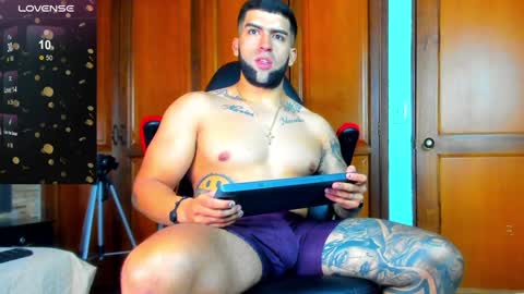 Snapshot of erick_blake_ chatting on 20, 12, 2024 my online show from 20, 12, 2024