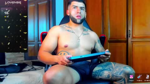 Snapshot of erick_blake_ chatting on 31, 1, 2025 my online show from 31, 1, 2025