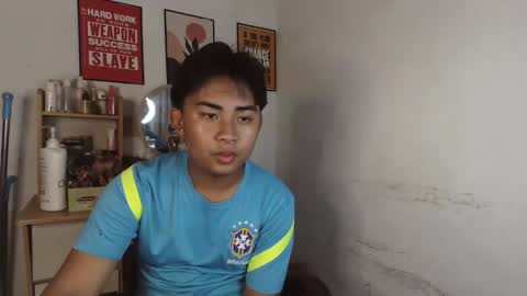 Snapshot of erick_cummer30 chatting on 5, 5, 2026 erick_cummer30 online show from 5, 5, 2026