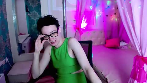 Snapshot of erickafetish chatting on 30, 11, 2025 Ericka online show from 30, 11, 2025