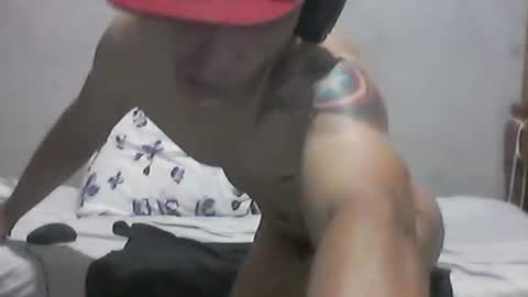 Snapshot of erickfitnes chatting on 24, 2, 2026 Masturbation online show from 24, 2, 2026