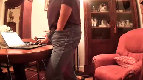 Snapshot of ericstephcam31 chatting on 29, 11, 2025 Steph et Eric online show from 29, 11, 2025