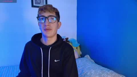 Snapshot of erik_golden_ chatting on 30, 5, 2026 I am Erik online show from 30, 5, 2026