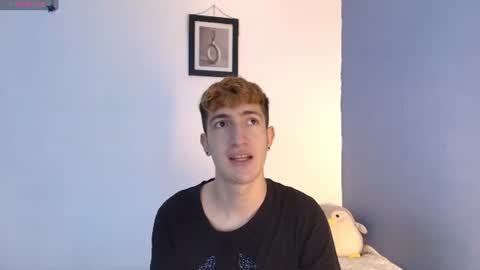 Snapshot of erik_golden_ chatting on 21, 6, 2026 I am Erik online show from 21, 6, 2026