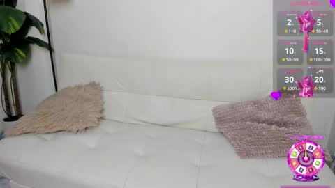 Snapshot of erika1717 chatting on 2, 3, 2026 erika1717 online show from 2, 3, 2026