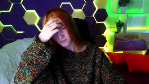 Snapshot of erikabrian chatting on 17, 12, 2024 erikabrian online show from 17, 12, 2024