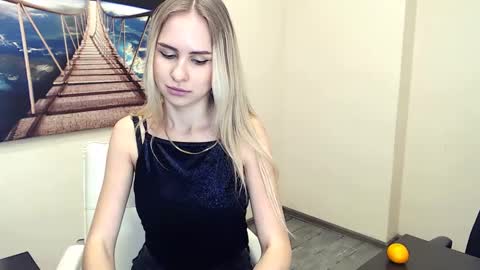 Erika online show from 9, 12, 2024