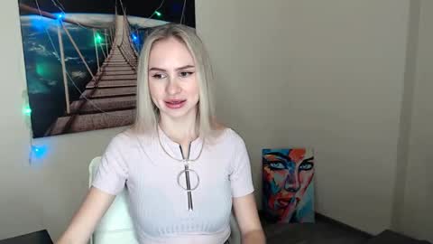 Erika online show from 3, 3, 2025