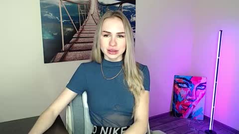 Snapshot of erikagavin chatting on 23, 2, 2026 Erika online show from 23, 2, 2026