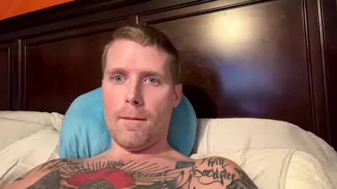 Snapshot of eriwat713 chatting on 4, 3, 2025 eriwat713 online show from 4, 3, 2025