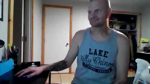 Snapshot of erkbottoo chatting on 27, 5, 2026 erkbottoo online show from 27, 5, 2026