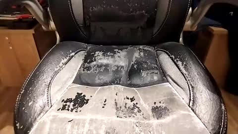 Snapshot of erlektroboy2 chatting on 10, 2, 2025 Erlektroboy2s online show from 10, 2, 2025