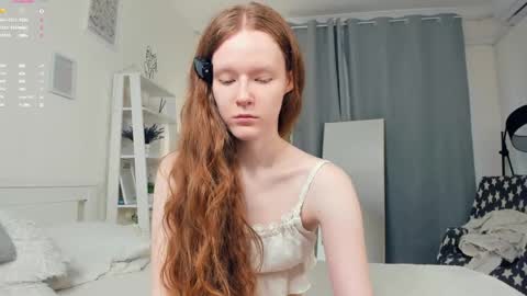 Snapshot of erline_may chatting on 26, 4, 2026 Sofia online show from 26, 4, 2026