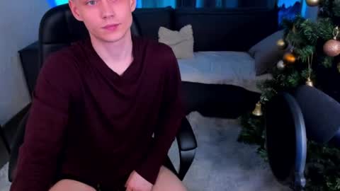 Snapshot of ermak_reborn chatting on 19, 12, 2024 Max online show from 19, 12, 2024