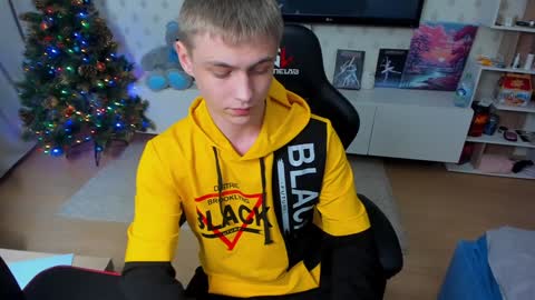 Snapshot of ermak_reborn chatting on 6, 1, 2025 Max online show from 6, 1, 2025