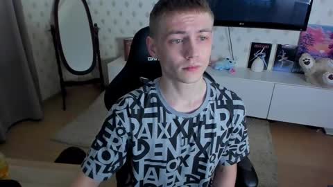 Snapshot of ermak_reborn chatting on 19, 2, 2025 Max online show from 19, 2, 2025