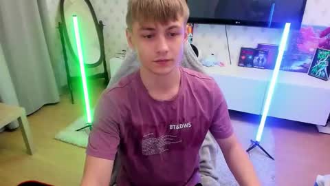 Snapshot of ermak_reborn chatting on 19, 9, 2025 Max online show from 19, 9, 2025