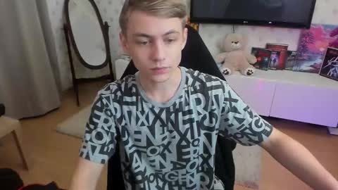 Snapshot of ermak_reborn chatting on 28, 9, 2025 Max online show from 28, 9, 2025