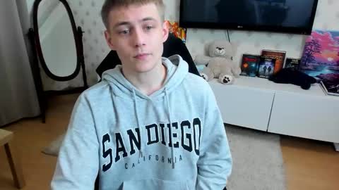 Snapshot of ermak_reborn chatting on 7, 11, 2025 Max online show from 7, 11, 2025