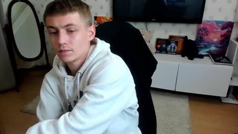 Snapshot of ermak_reborn chatting on 9, 11, 2025 Max online show from 9, 11, 2025