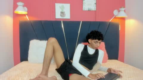 ero_boy40 online show from 12, 6, 2026
