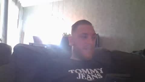 eroguy20 online show from 6, 11, 2025