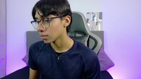 Snapshot of eros_lux1 chatting on 12, 7, 2026 Eros Lux1 online show from 12, 7, 2026