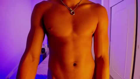 Snapshot of eros_wild chatting on 12, 3, 2025 eros_wild online show from 12, 3, 2025