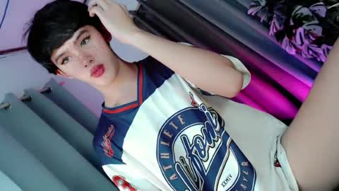 Snapshot of erotic_empress18 chatting on 28, 6, 2026 erotic_empress18 online show from 28, 6, 2026