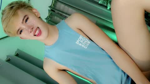 Snapshot of erotic_empress18 chatting on 8, 7, 2026 erotic_empress18 online show from 8, 7, 2026