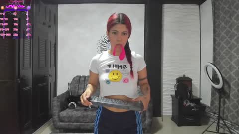 Snapshot of eroticazir chatting on 17, 12, 2024 Valentine online show from 17, 12, 2024