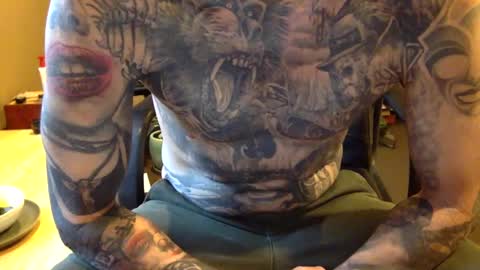 Snapshot of eroticcloseups chatting on 7, 3, 2025 Erotic CloseUps online show from 7, 3, 2025