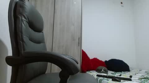 Snapshot of eroticoblack chatting on 5, 7, 2026 Eroticoblack online show from 5, 7, 2026