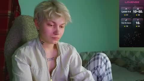 esajukyy online show from 30, 12, 2024