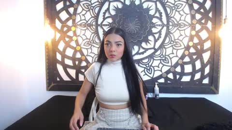 Scarlett online show from 16, 9, 2025