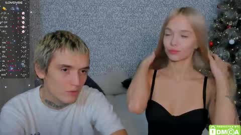 Megan and Brad online show from 22, 12, 2025